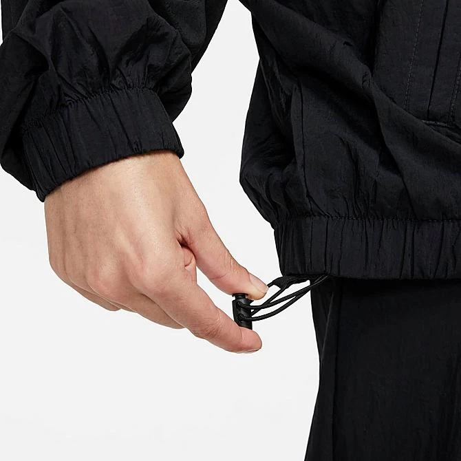 Women's Nike Sportswear Essential Windrunner Woven Jacket Black/Black/White - DM6185 010 5 Women's Nike Sportswear Essential Windrunner Woven Jacket Black/Black/White - DM6185 010 - Image 5