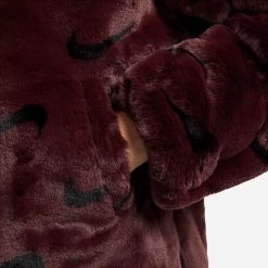 Womens Nike Sportswear Plush Fur All-over Print Jacket Burgundy Crush/Black/Black - DQ6842 652 9 Womens Nike Sportswear Plush Fur All-over Print Jacket Burgundy Crush/Black/Black - DQ6842 652 -Nike Women Shop DQ6842 652 M5