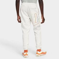 Nike Club Fleece+ Futura Logo Fleece Sweatpants Phantom - DX0547 030 -Nike Women Shop DX0547 030 M3