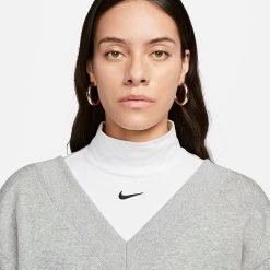 Women's Nike Sportswear Phoenix Fleece Oversized V-Neck Sweatshirt Dark Grey Heather/Sail - FB8317 063 8 Women's Nike Sportswear Phoenix Fleece Oversized V-Neck Sweatshirt Dark Grey Heather/Sail - FB8317 063 -Nike Women Shop FB8317 063 M4